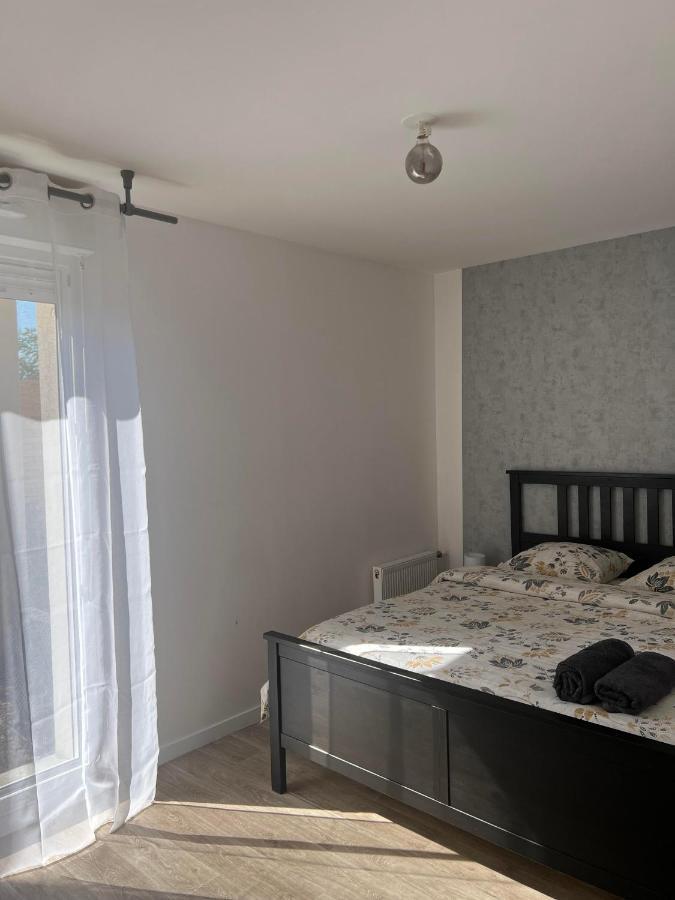 Appartement Rez De Chaussee Avec Parking Prive 奥尔良 外观 照片
